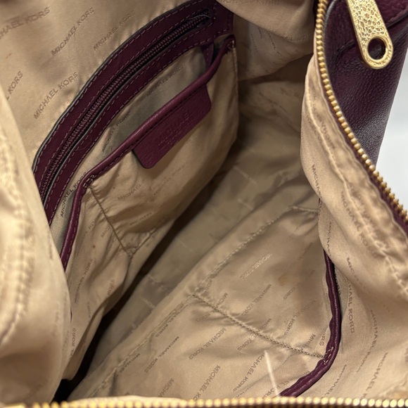 Michael Kors Leather Shoulder Bag - Picture 9 of 11